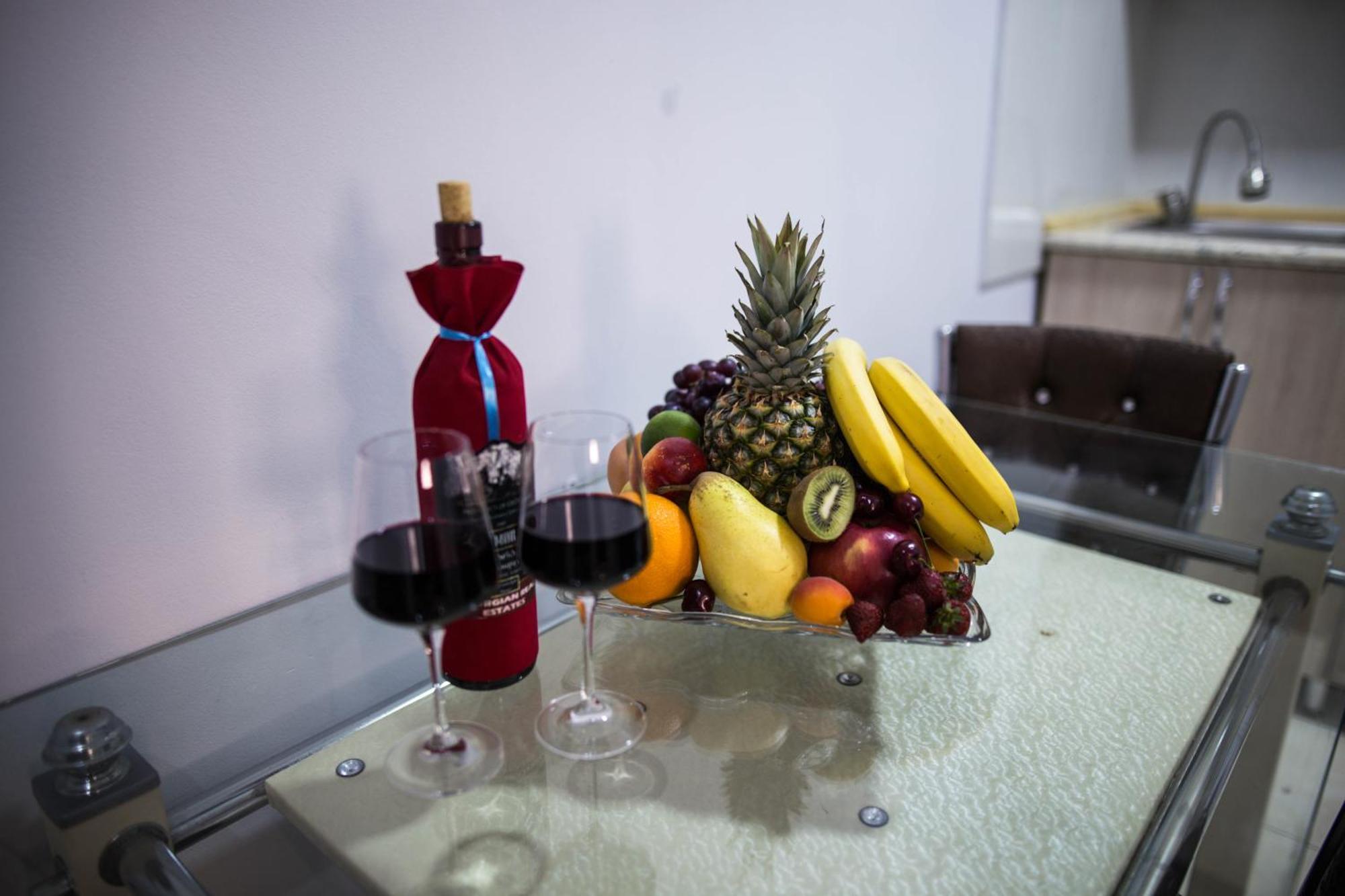 Central Apart-Hotel Batumi Phòng bức ảnh