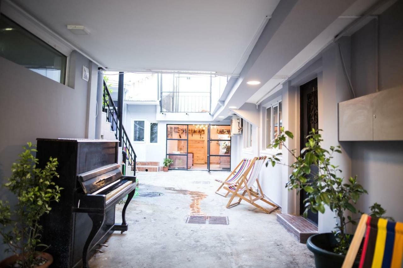 Central Apart-Hotel Batumi Ngoại thất bức ảnh