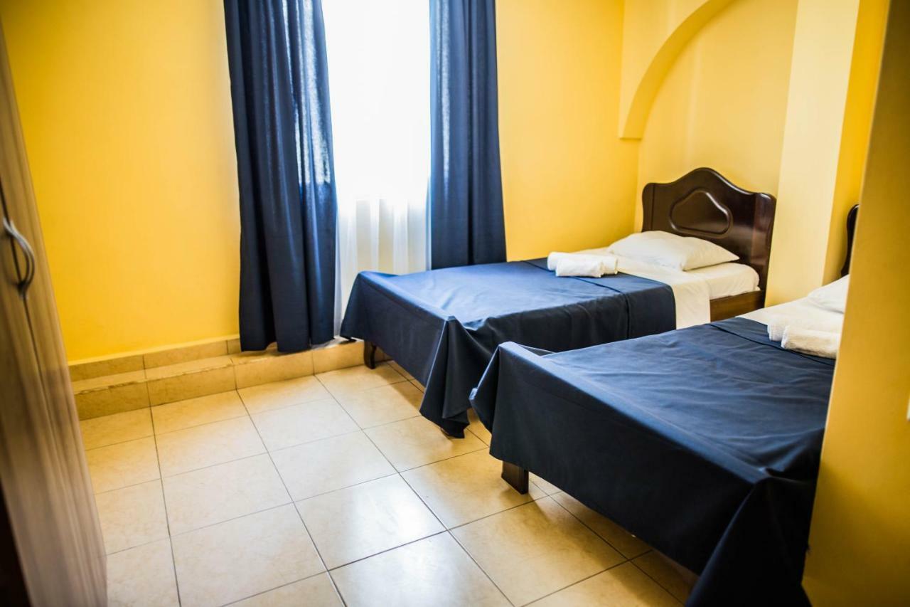 Central Apart-Hotel Batumi Ngoại thất bức ảnh